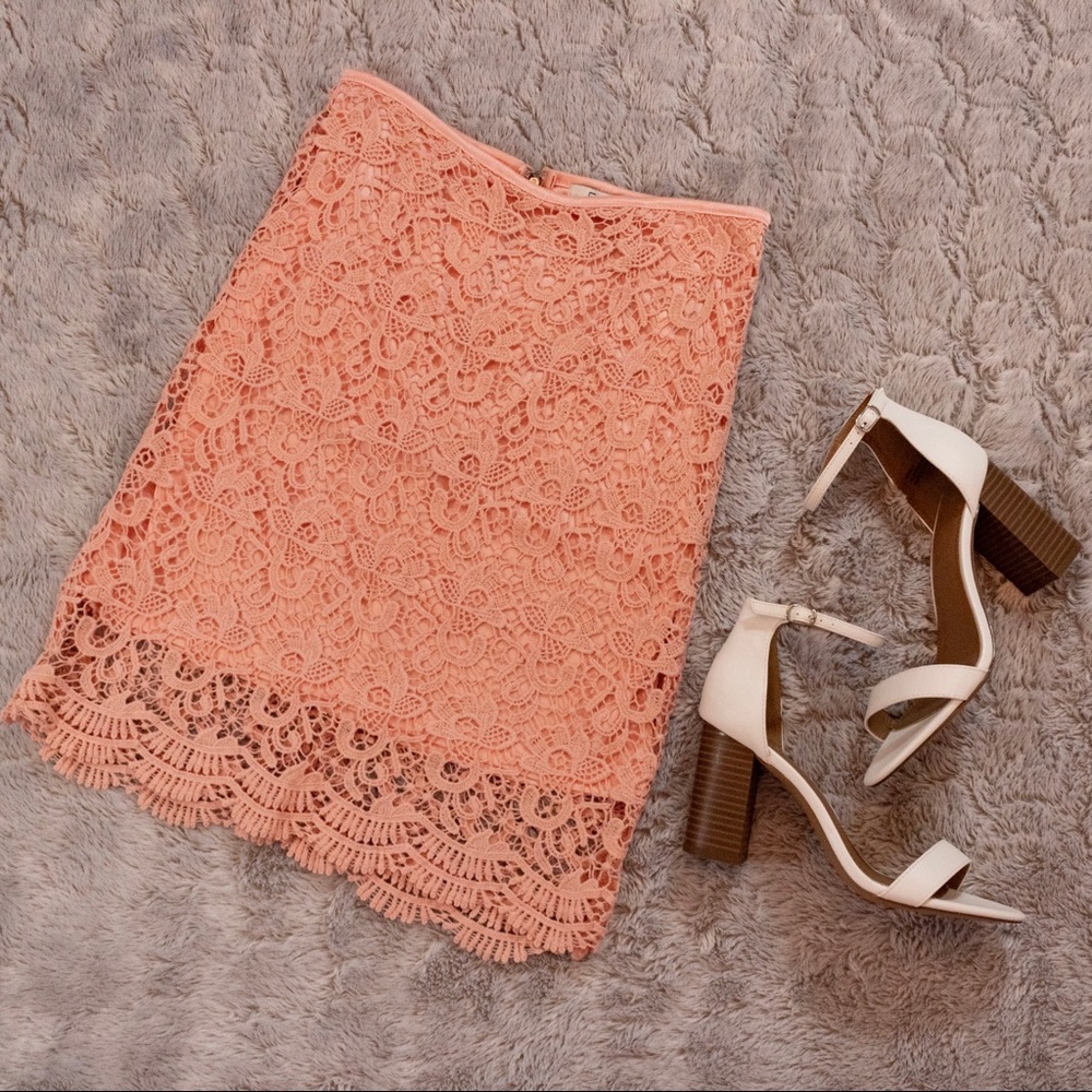 Forever 21 pink crochet skirt